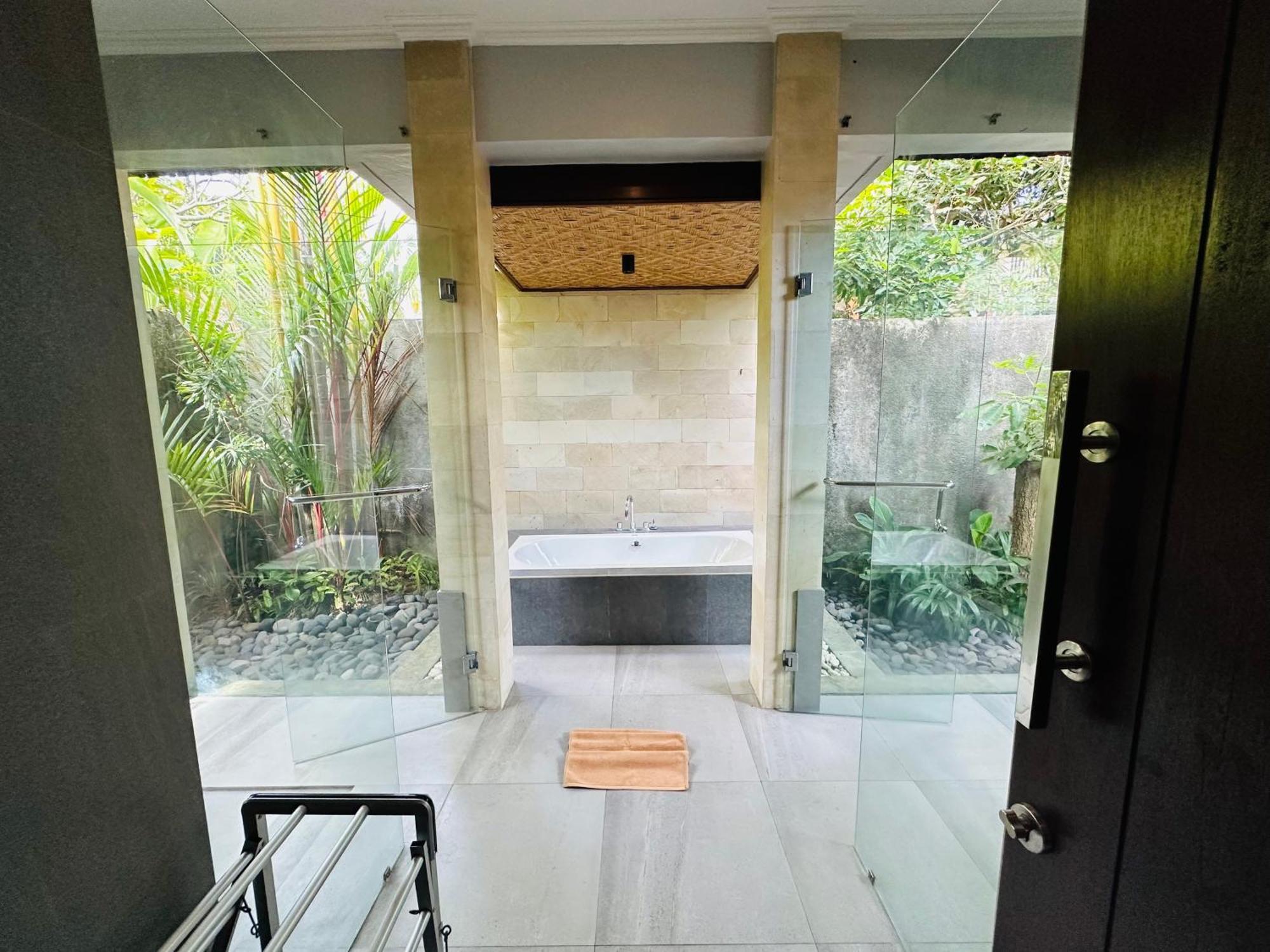 Wana Karsa The Villas Ubud Exterior foto